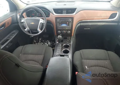 2015 Chevrolet Traverse Lt z USA, uszkodzony, nr VIN 1GNKVGKD2FJ301611